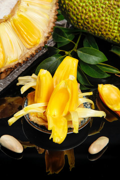 关中诡事之雾隐藏棺